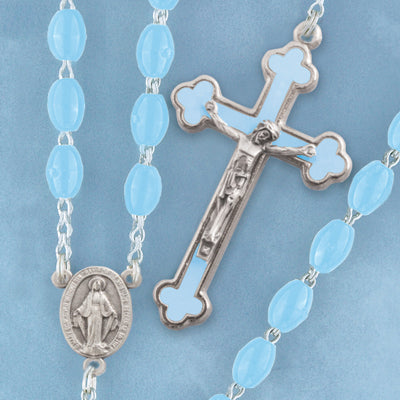 Oval plastic bead rosary with matching crucifix, 18½”